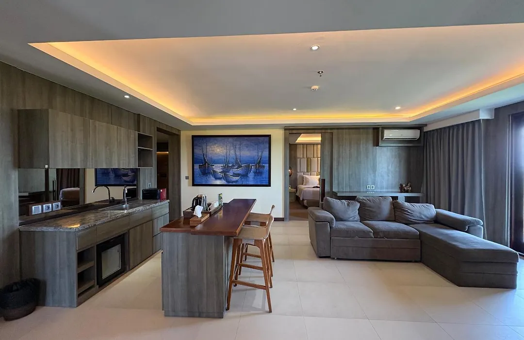 The Crystal Luxury Bay Resort Nusa Dua-1