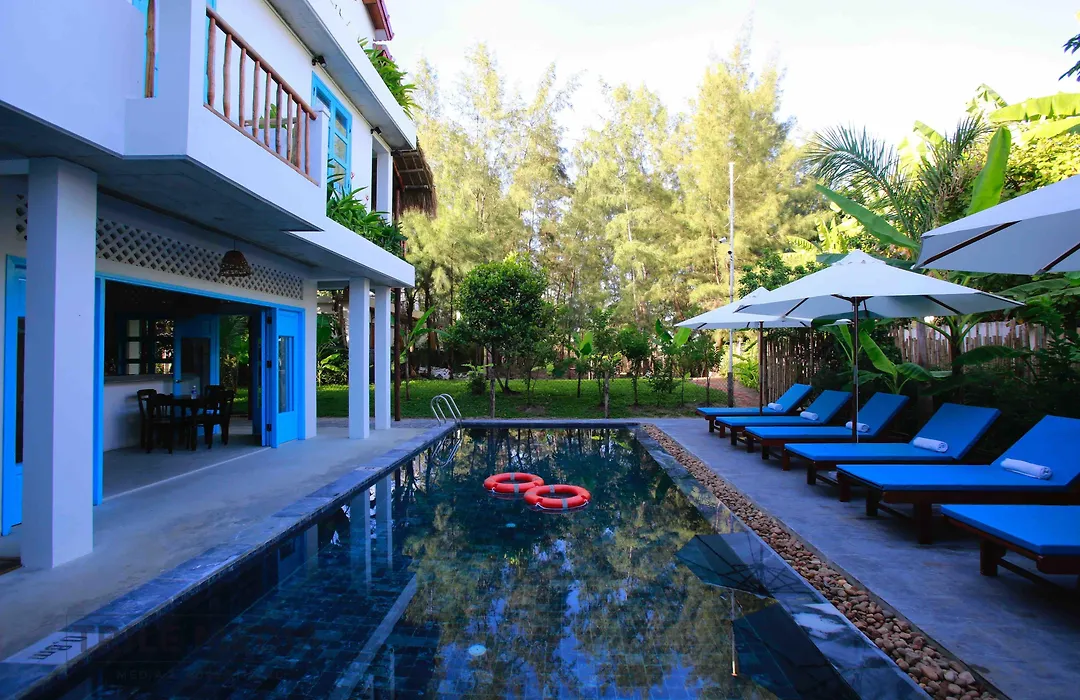 Life Beach Villa-1