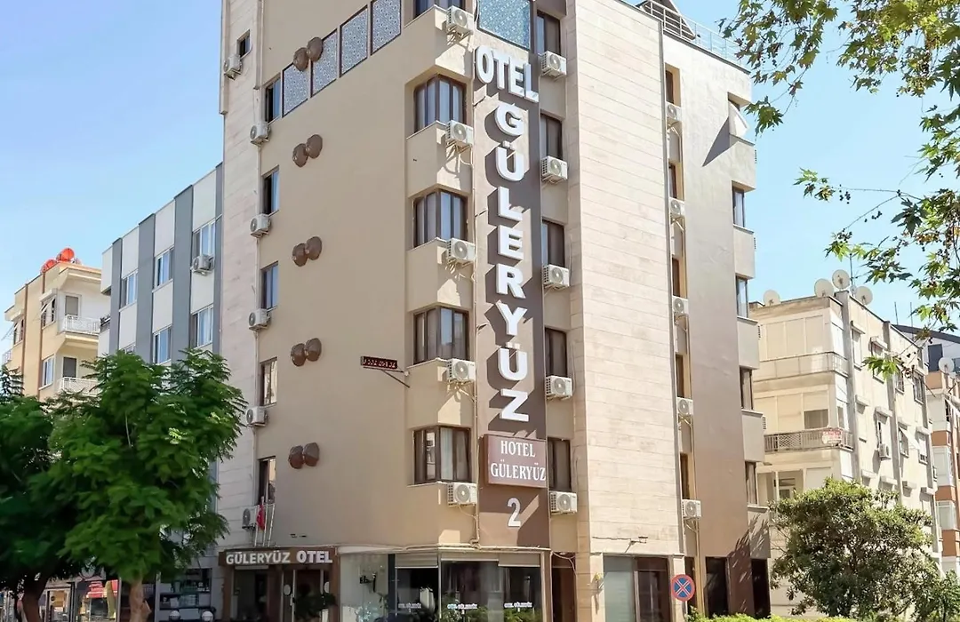 Hotel Gueleryuez 2-1