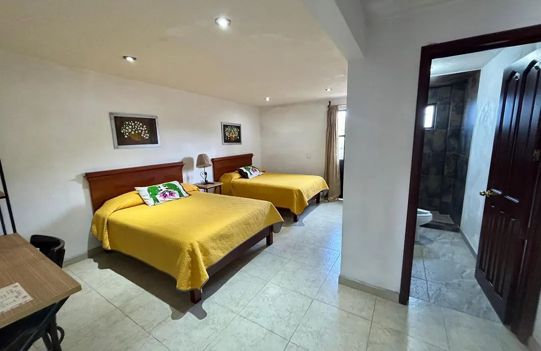 Hotel de la Parroquia-1