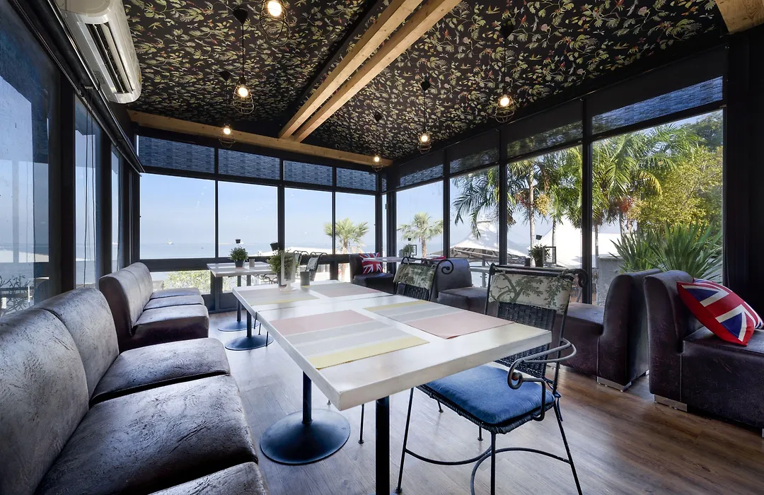 The Loft Seaside Sriracha Hotel-1