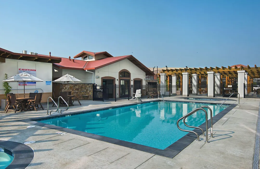 Oxford Suites Sonoma - Rohnert Park-1