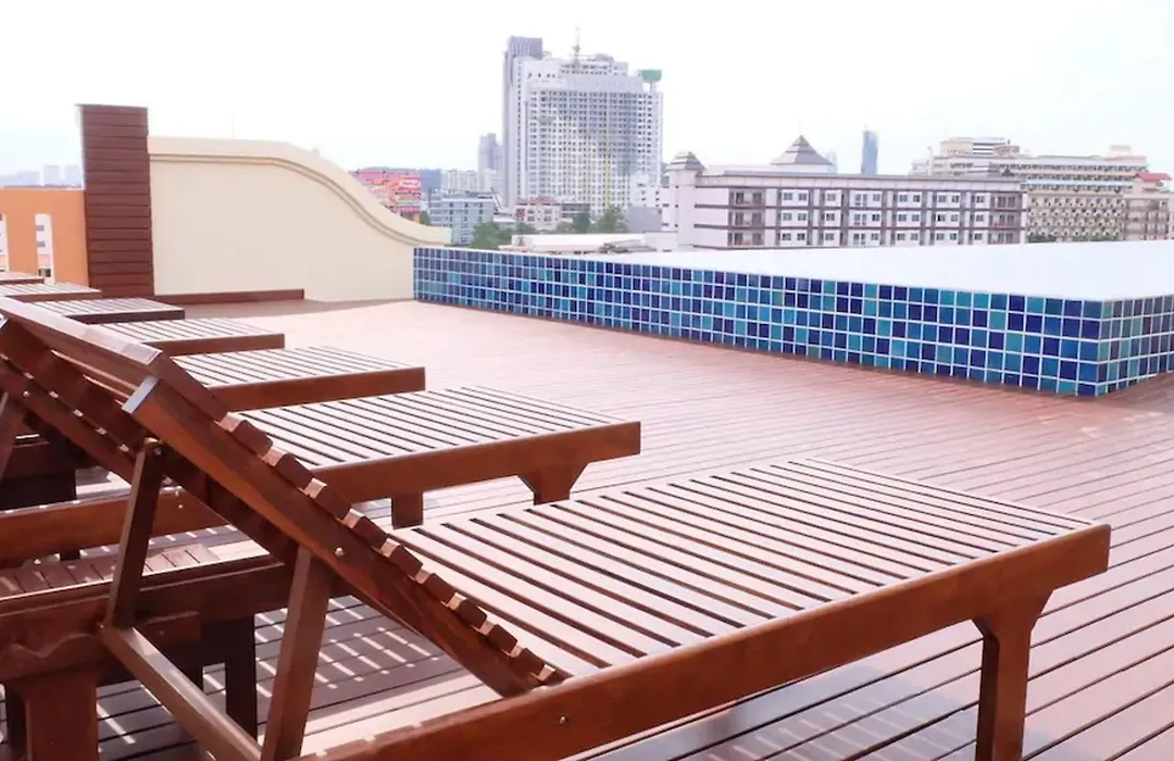 Dhotel Pattaya-1