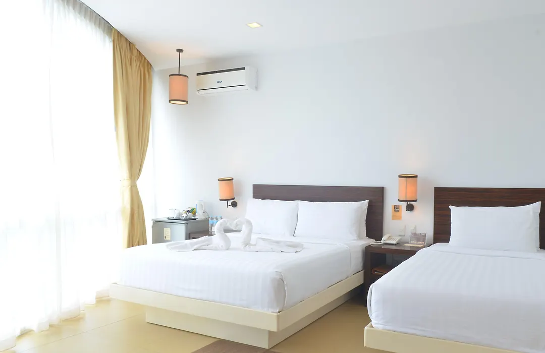 D'Hotel & Suites-1