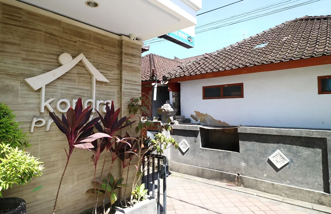 Kondra Premiere Guest House Kuta-1