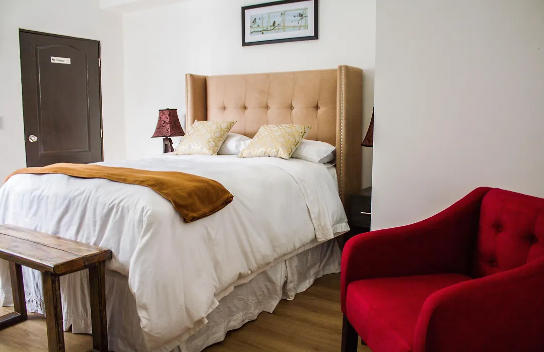 Meraki Boutique Hotel-1