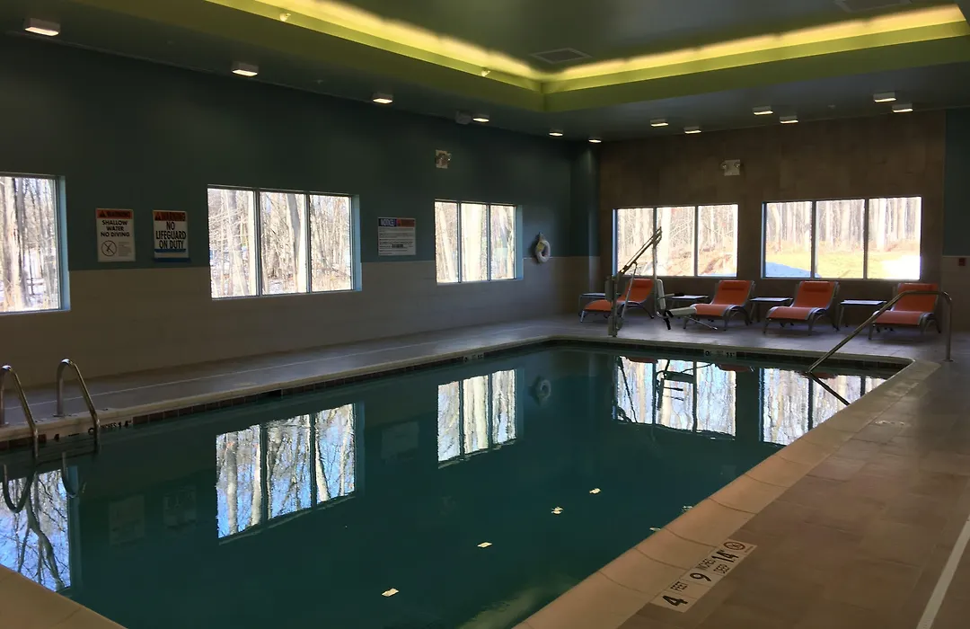 Holiday Inn Express & Suites Kingston-Ulster By Ihg-1