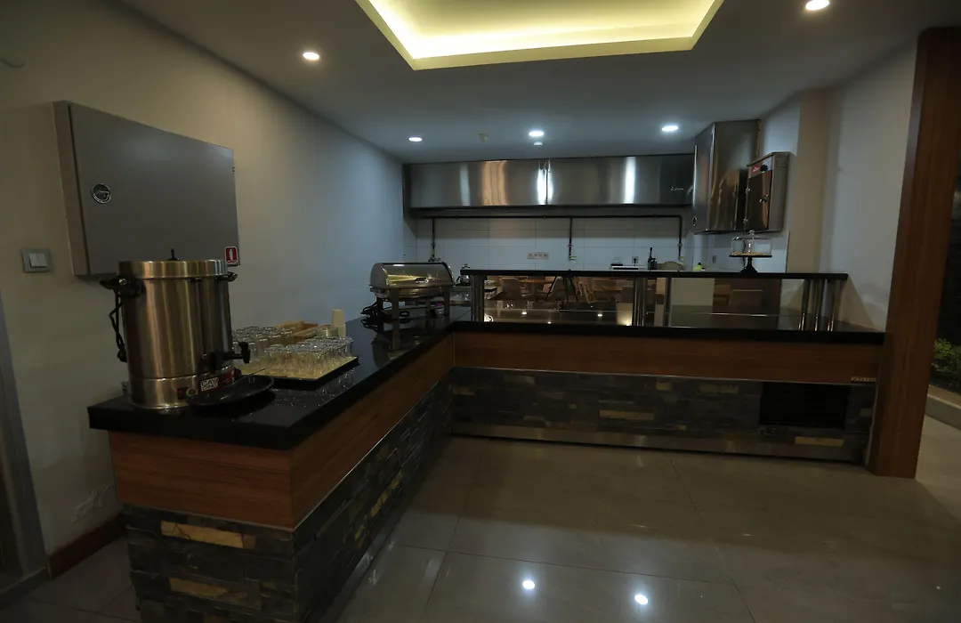 Business Palas Otel-1