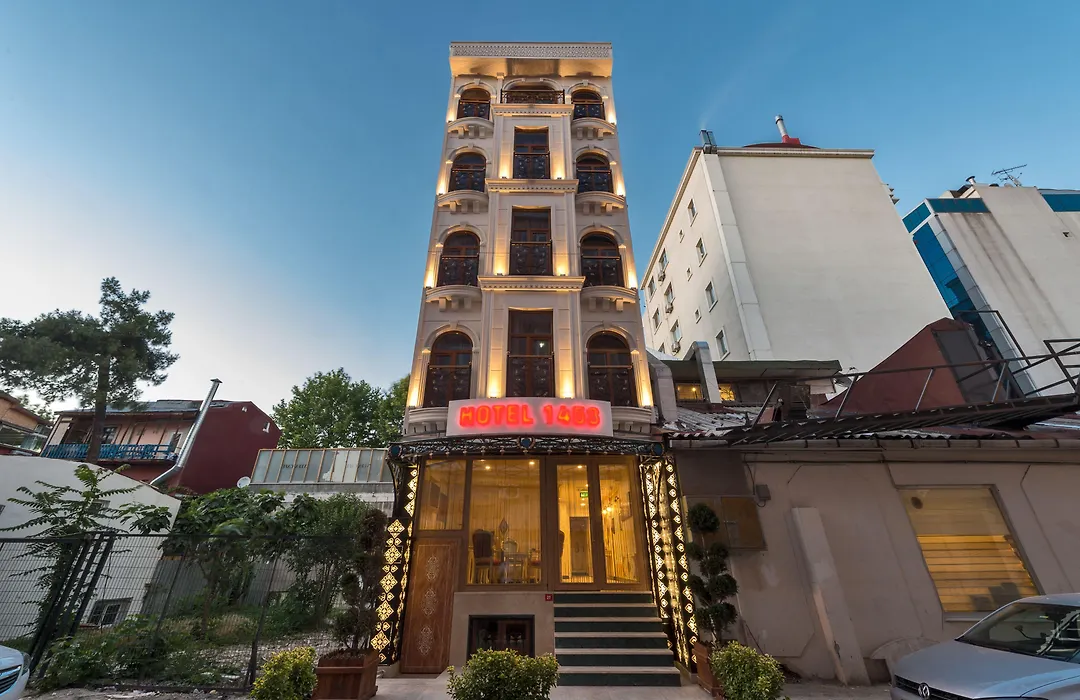 Hotel 1453-1