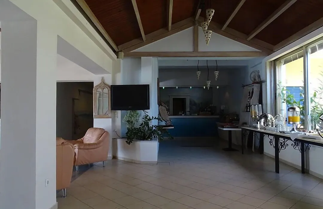 Ianos Hotel-1
