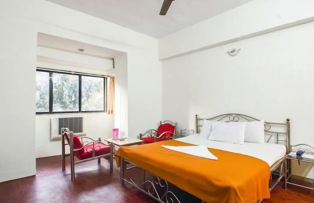 Hotel Evergreen-1