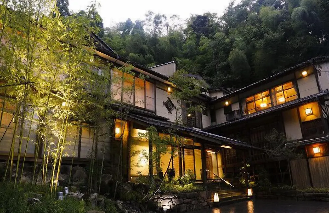 Yuraku Kinosaki Spa & Gardens-1