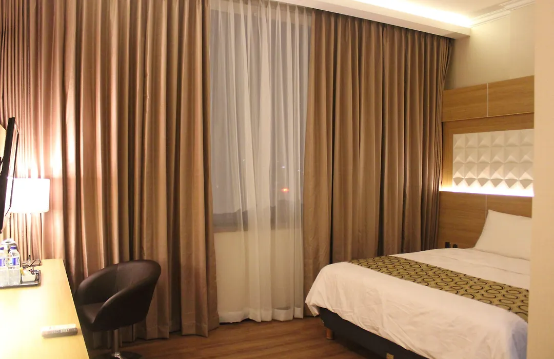Fontana Hotel Jakarta-1