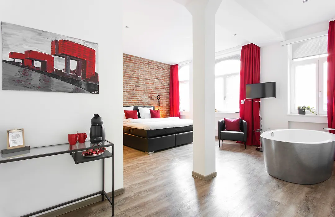 1St Floor Koeln 2-1