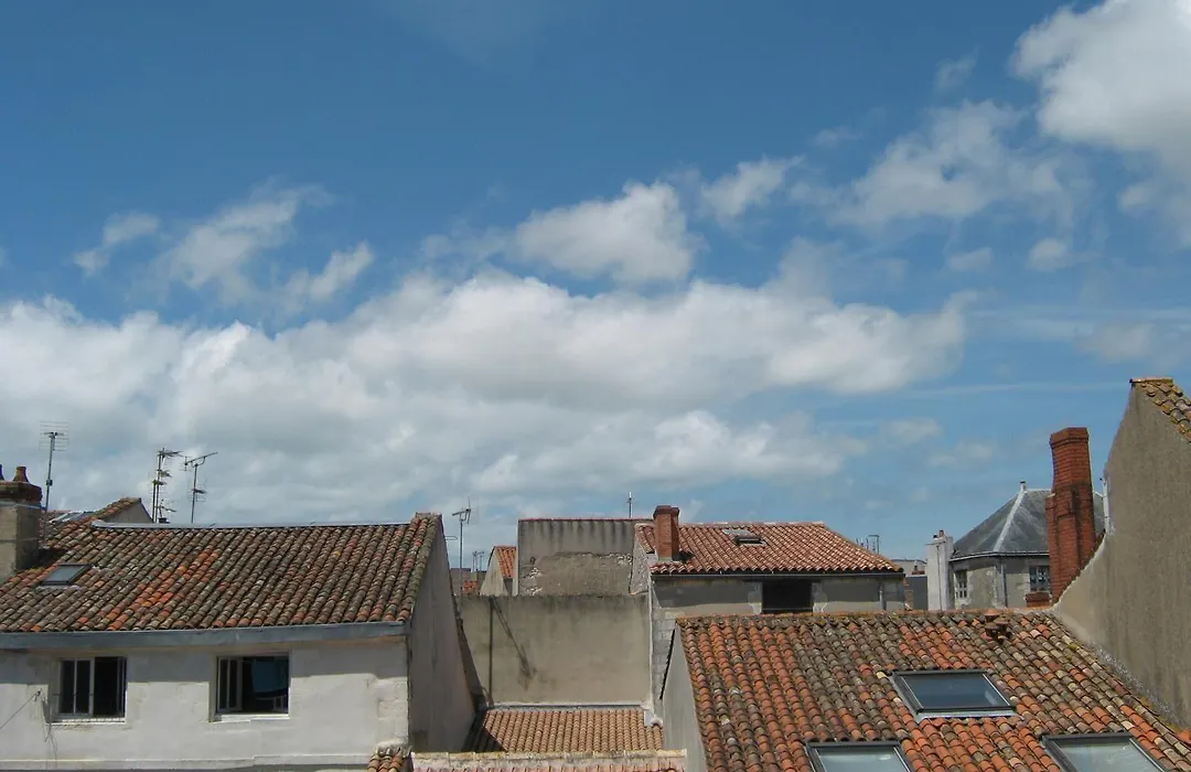 Hotel De L'Ocean-1