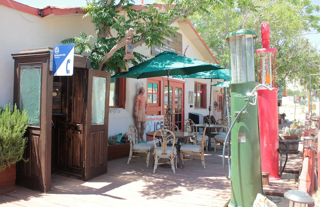 Historic Sheps Miners Inn Near Kingman, Az-1