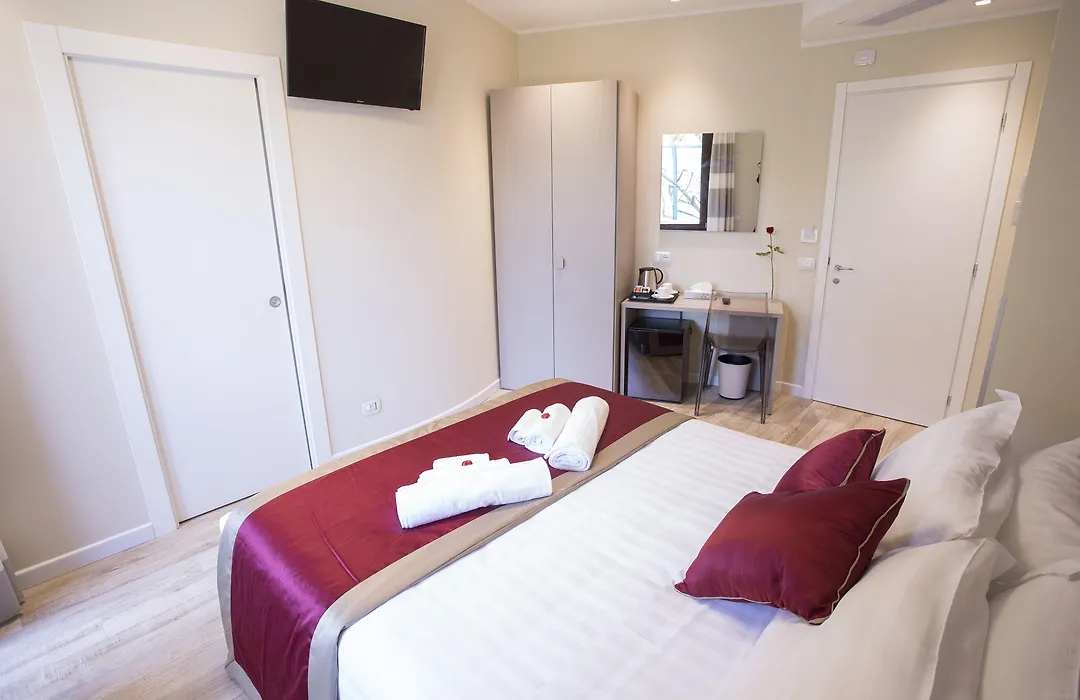 Leonardo Da Vinci Guest House-1
