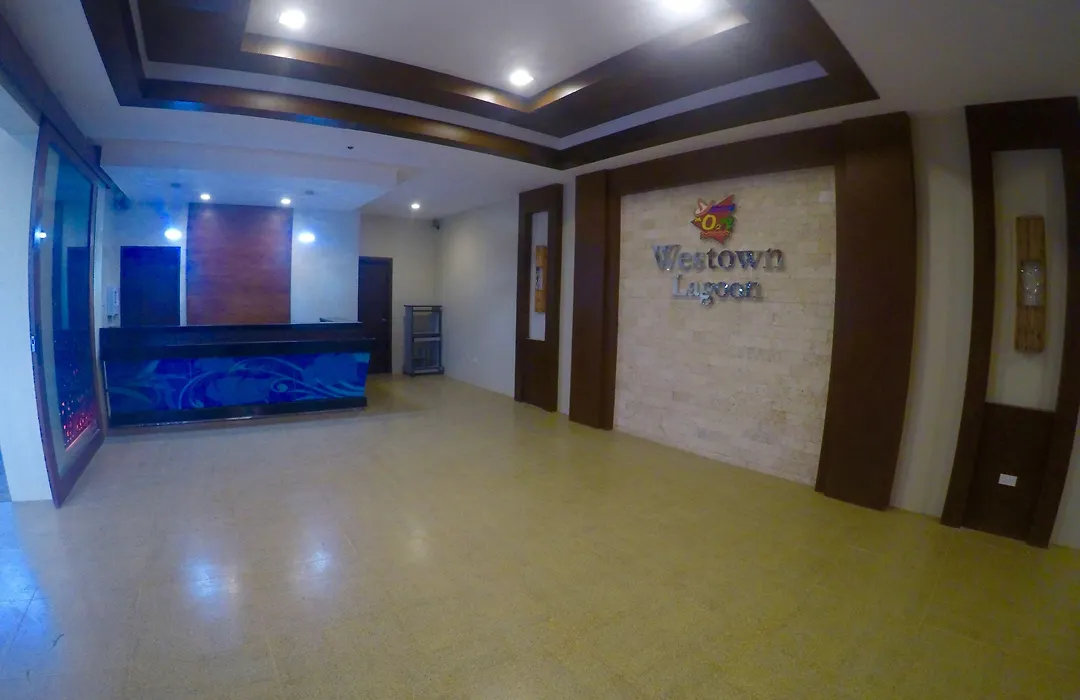 Lagoon Coron-1