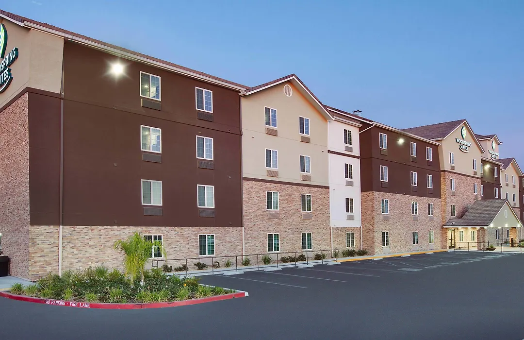 Woodspring Suites Bakersfield East-1