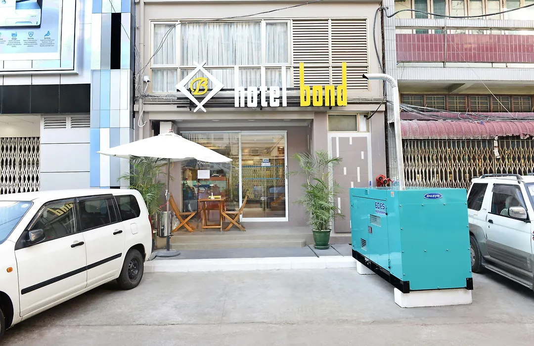 Hotel Bond-1