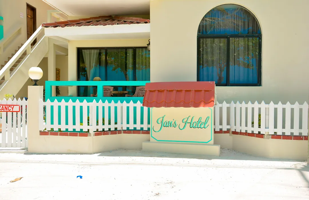 Jan'S Hotel-1