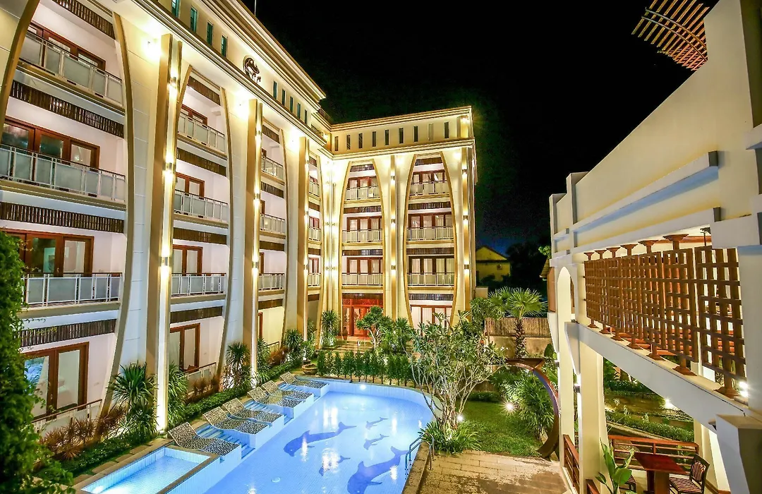 The Night Hotel-1