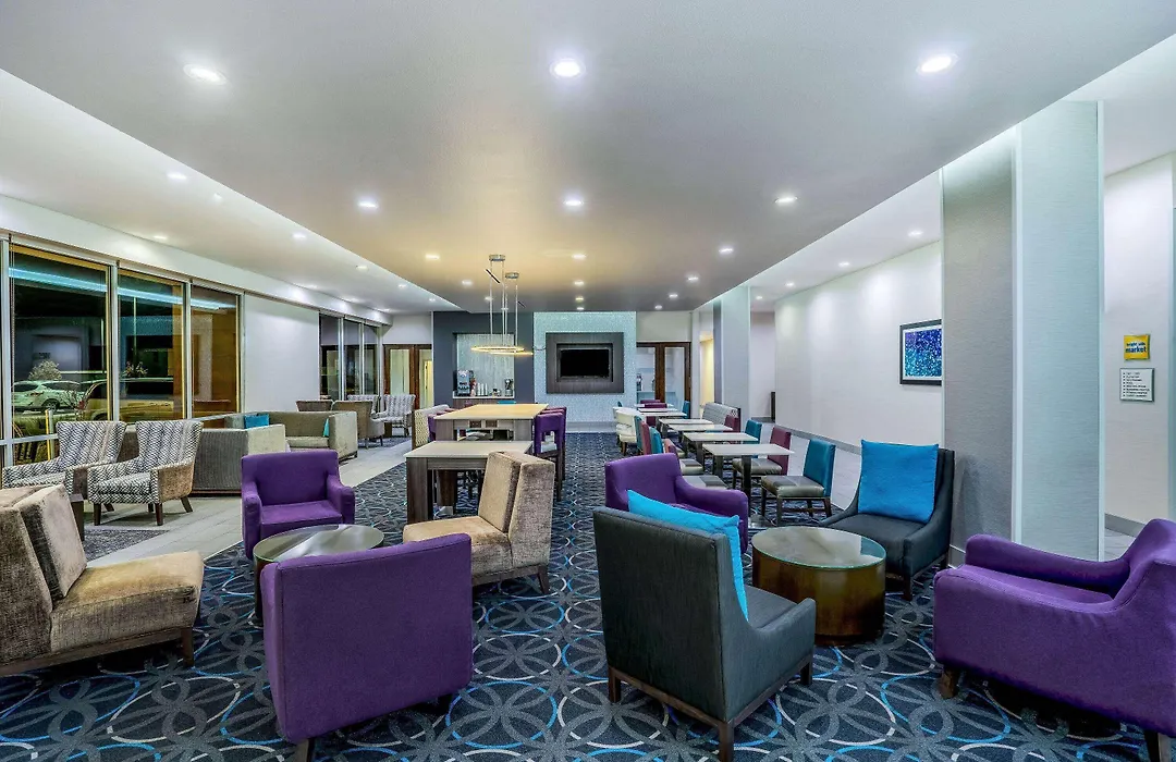 La Quinta By Wyndham Houston Cypress-1