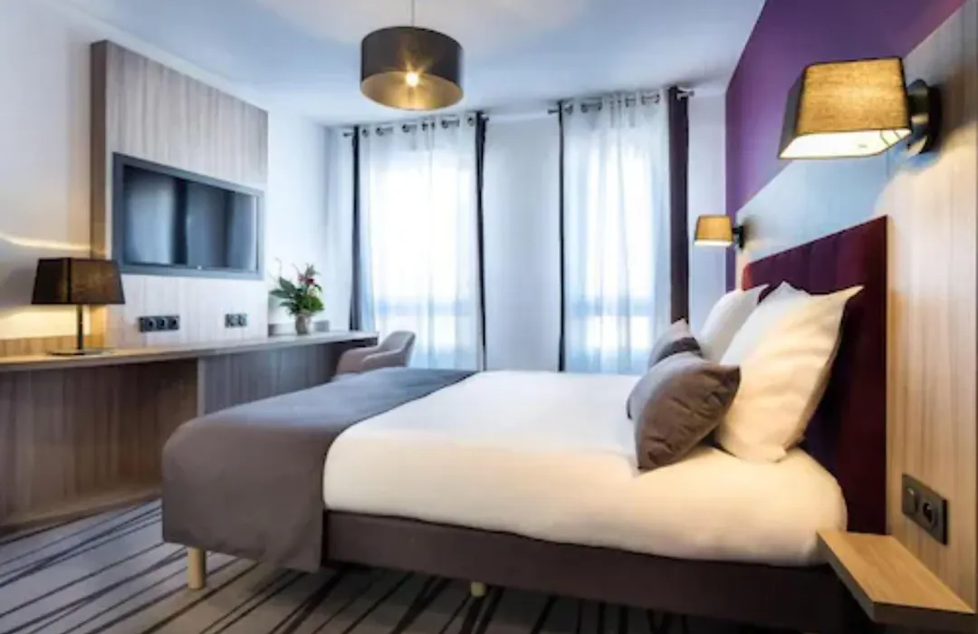 Nemea Appart Hotel Quai Victor Tours Centre-1