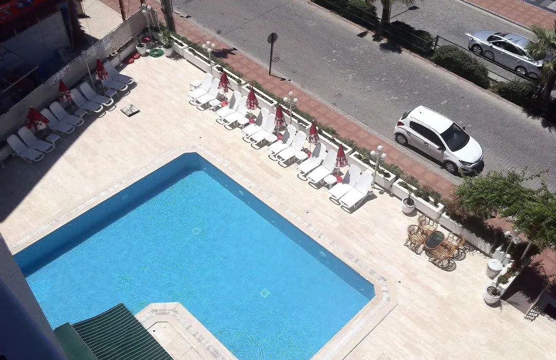 Oasis Hotel-1