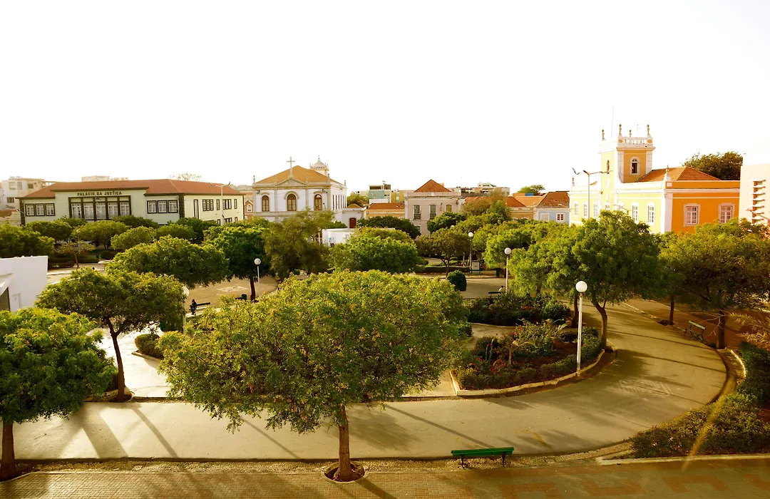 Hotel Praia Confort-1