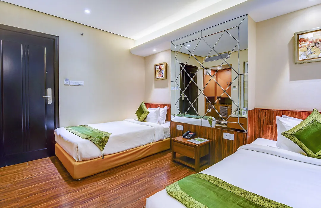 Capital O 14448 Hotel Sapphire Star-1