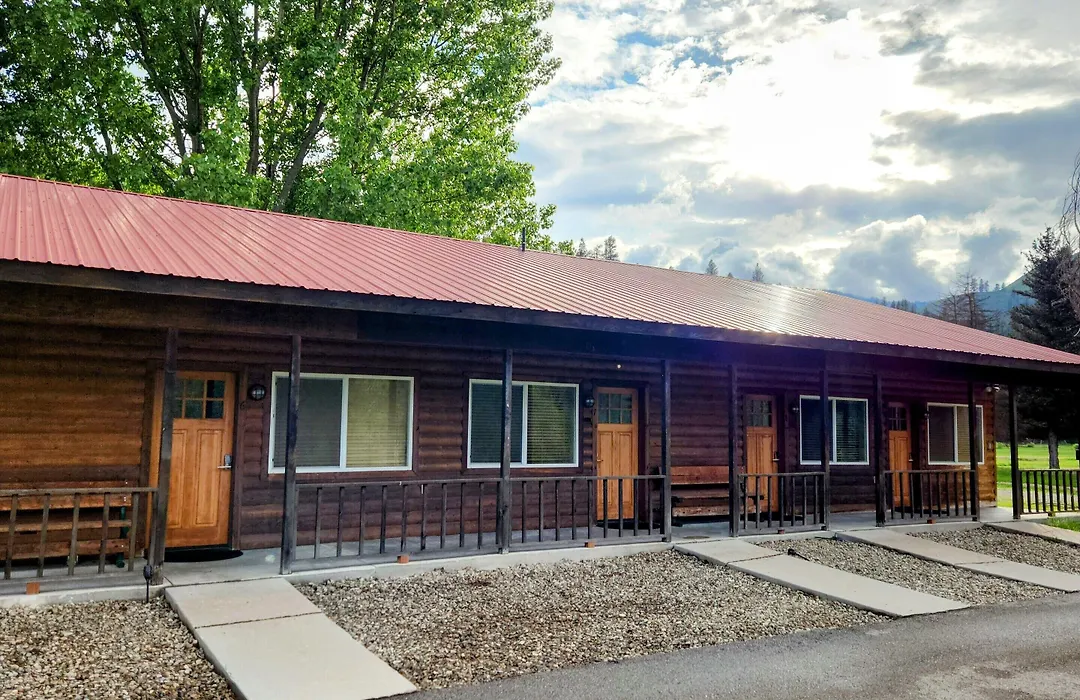 Southfork Lodge - Riverside Inn-1