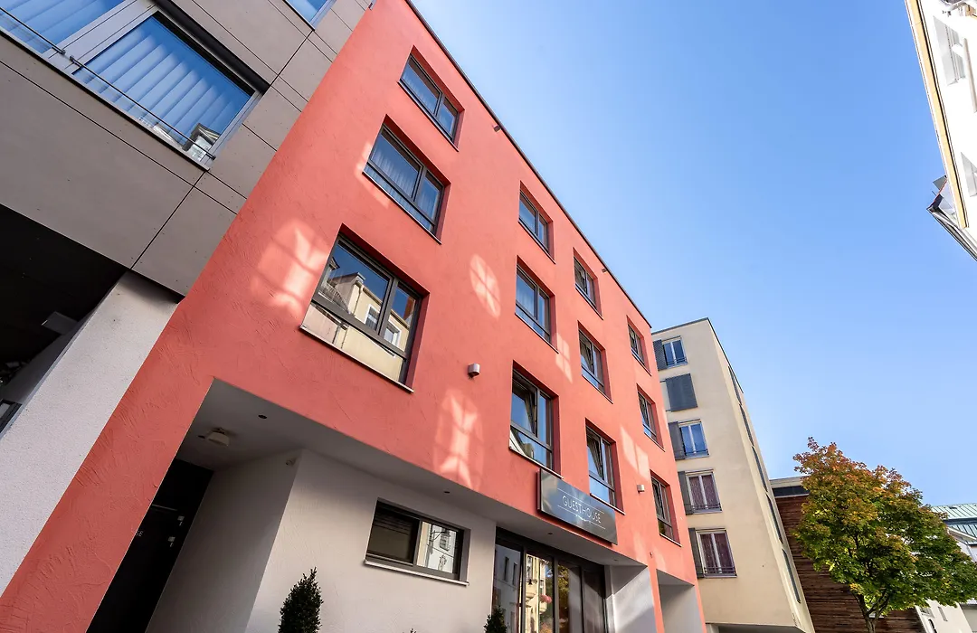 Altstadthotel Guesthouse Die Galerie-1