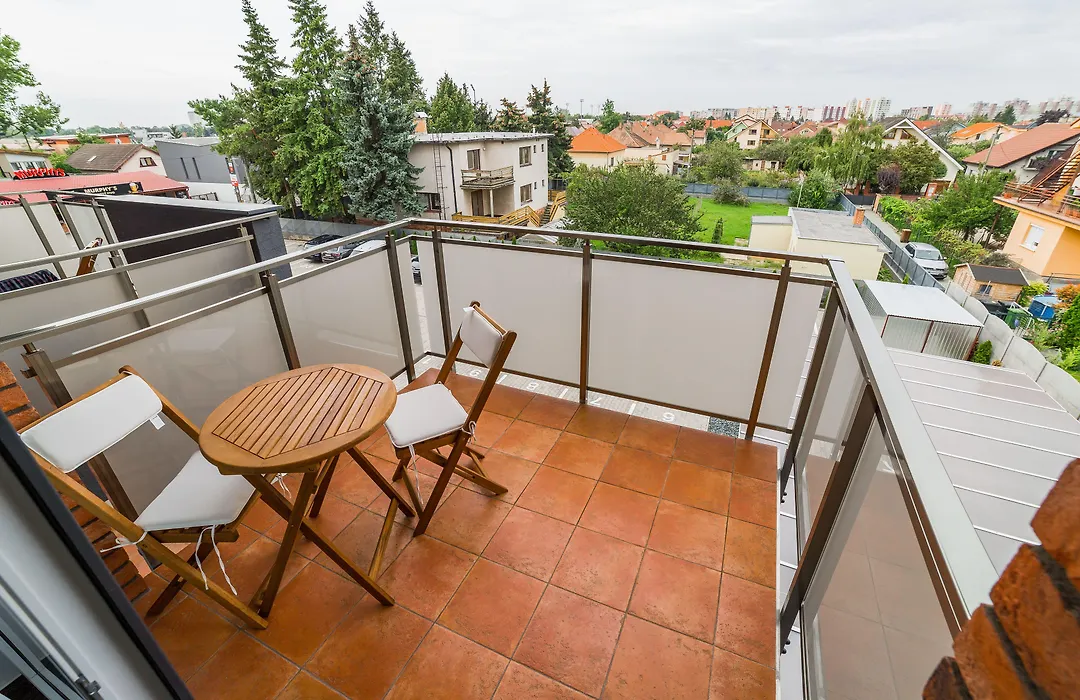 Hotel Dolphin - Adult Friendly-1