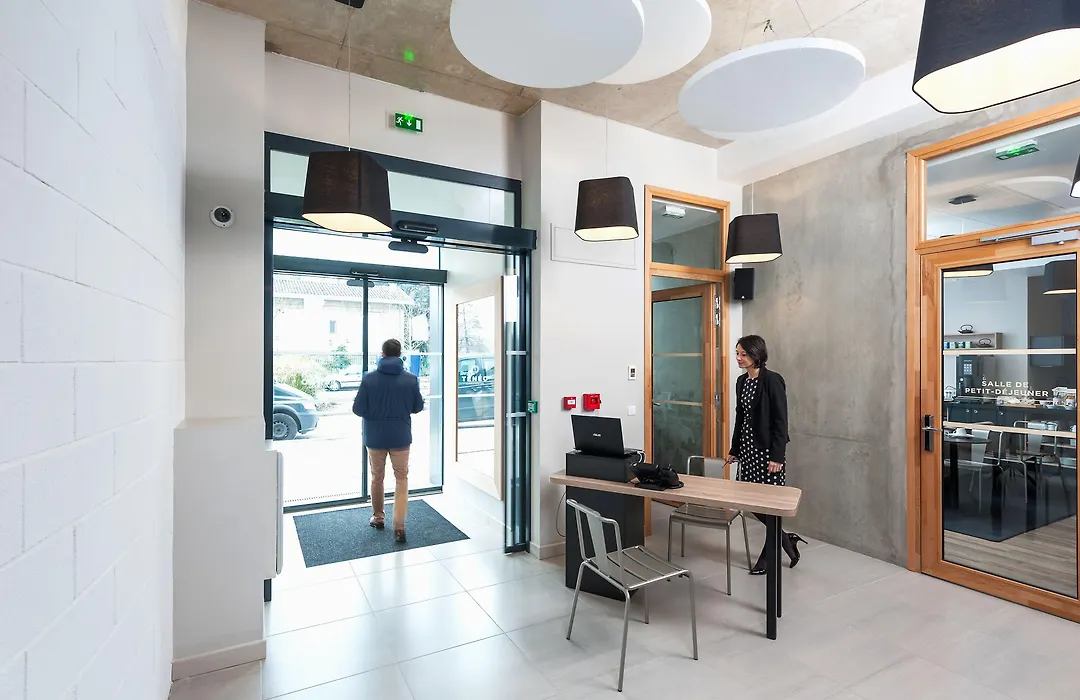 Ténéo Apparthotel Talence Espeleta-1