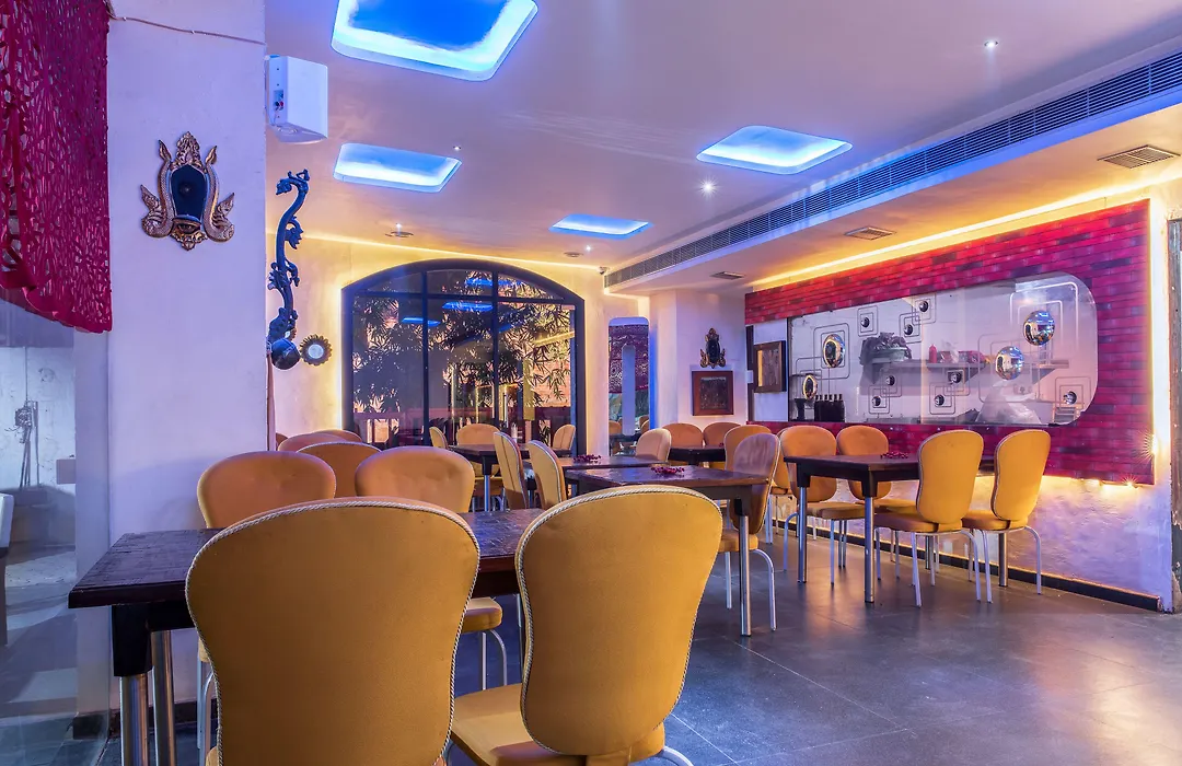 Yahvi Hotel-1