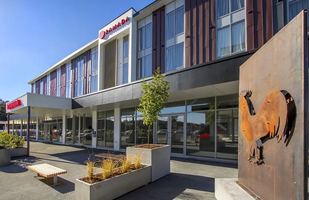 Ramada Suites By Wyndham Albany-1