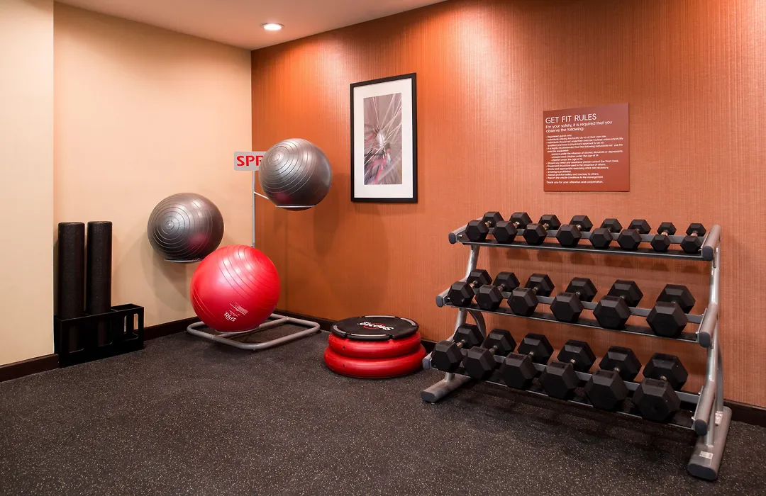 Towneplace Suites By Marriott Charleston-West Ashley-1