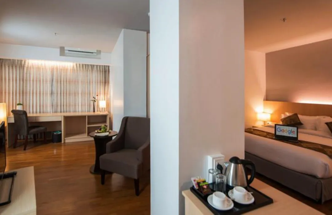 Wyne Hotel-1