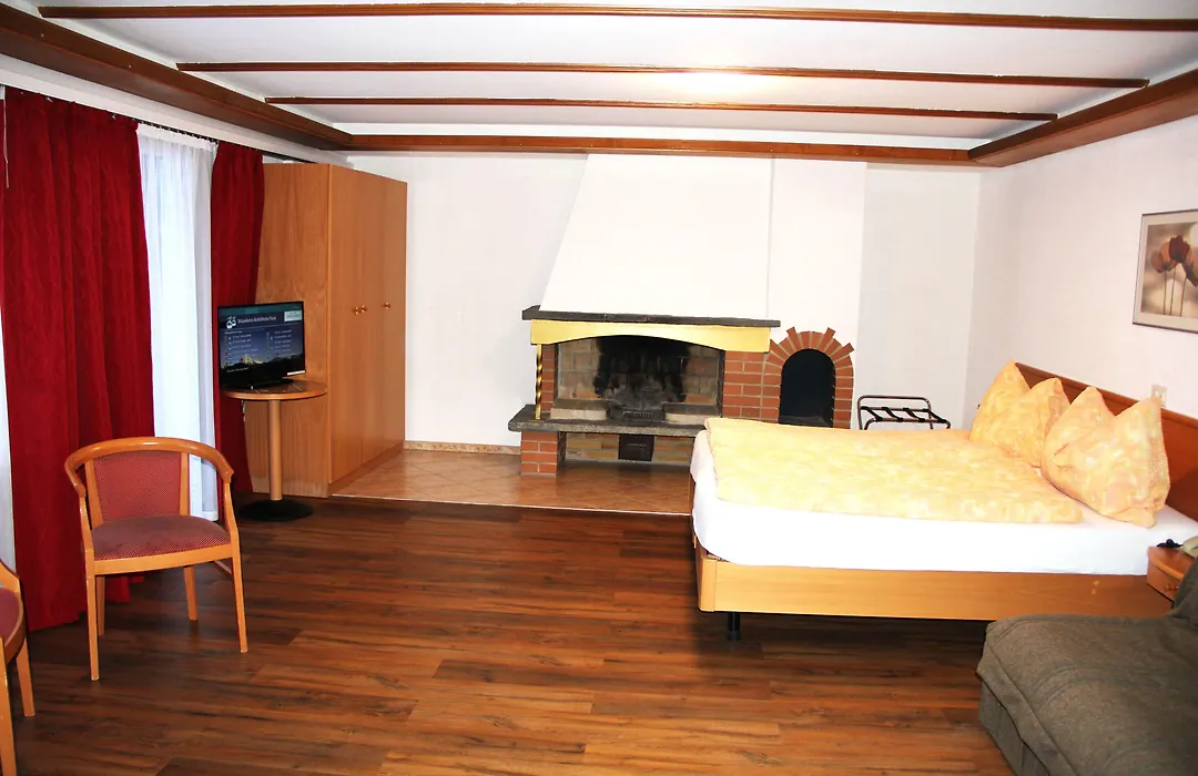 Hotel Eigerblick-1