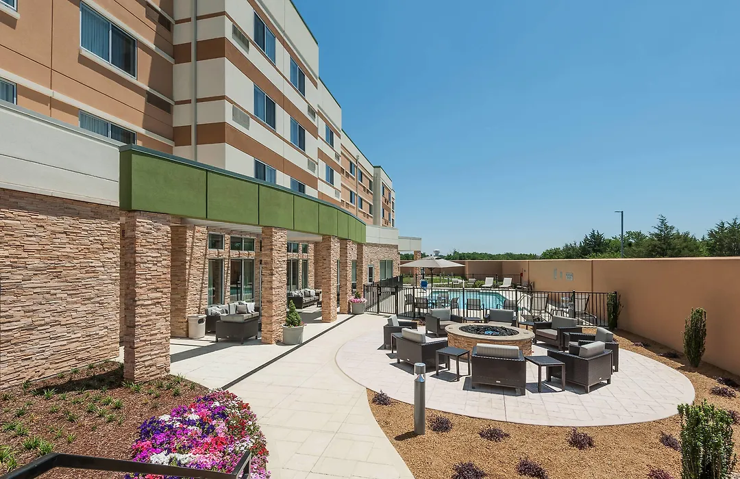 Courtyard By Marriott Ardmore-1