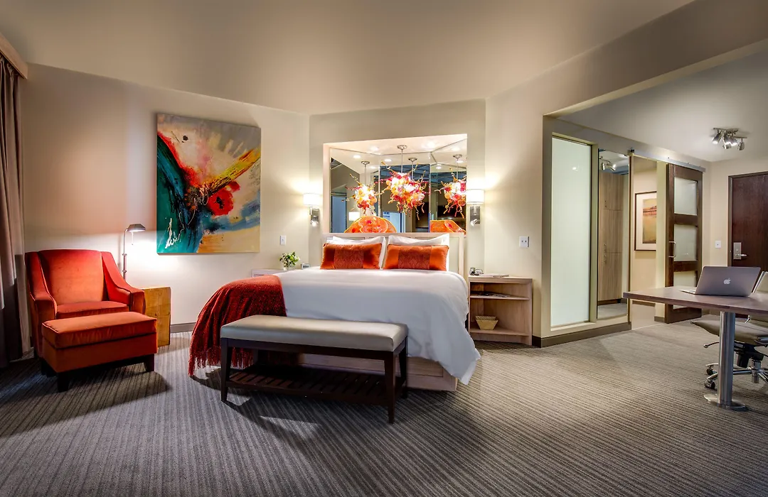 Inn At 500 Capitol-1