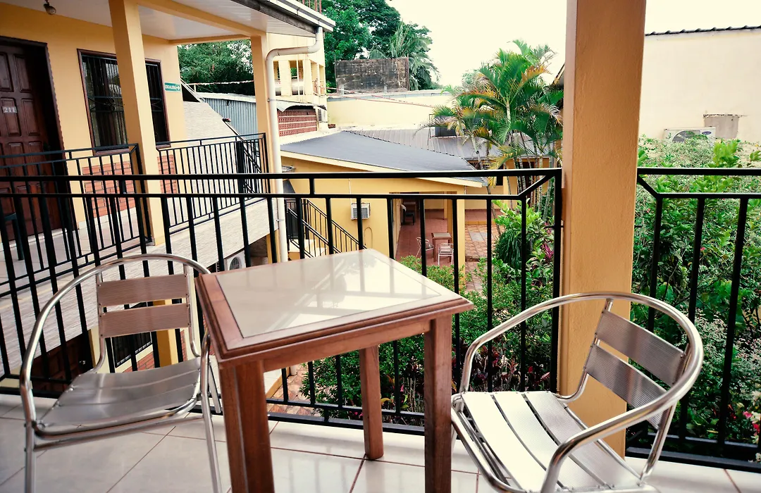 Hotel Lilian-1