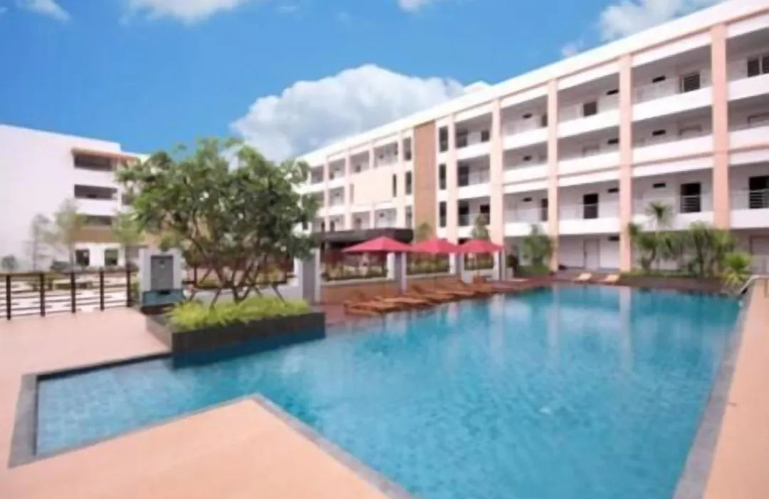 Paragon Suites Resort-1