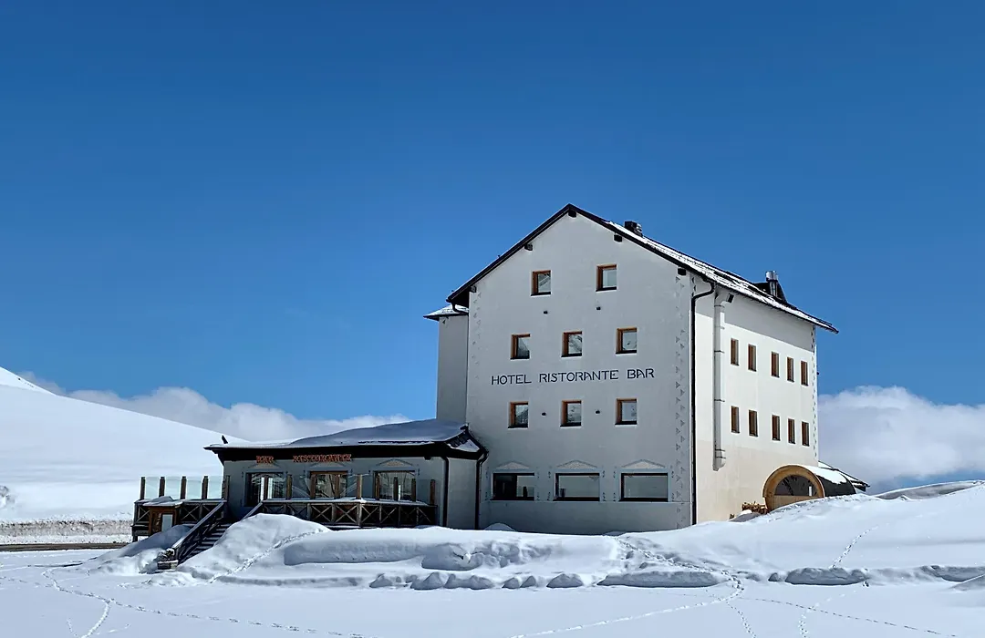 Hotel Col Di Lana-1