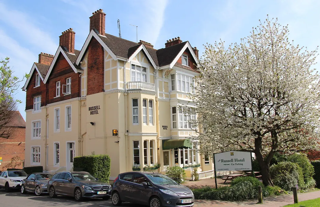 Russell Hotel-1