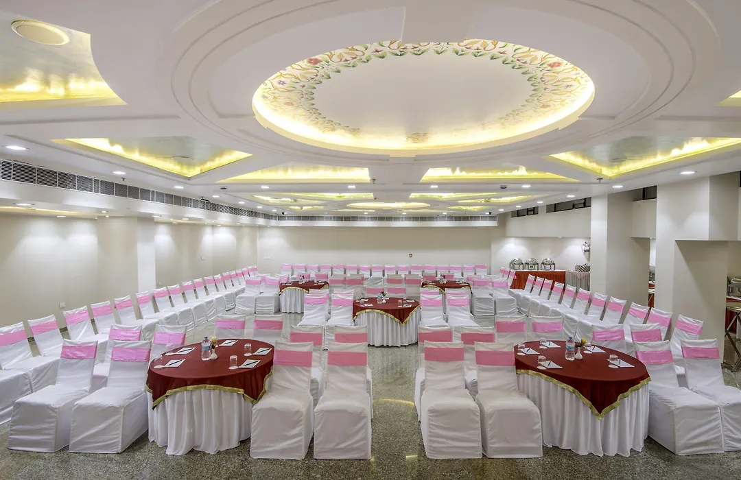 Hotel Yash Regency-1