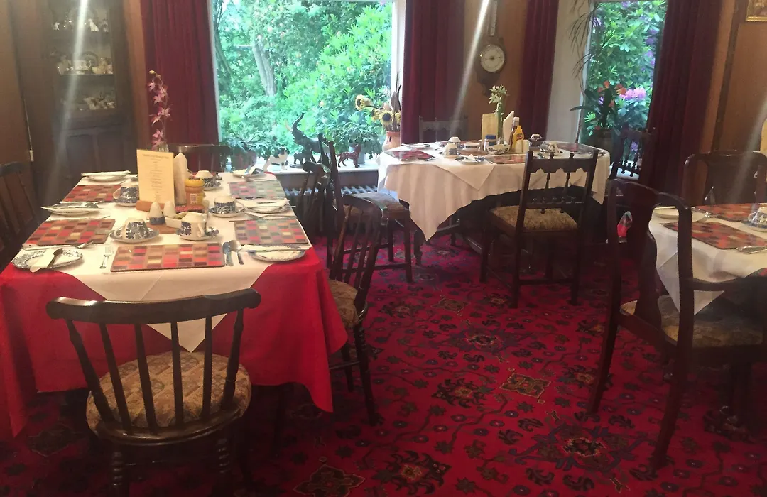 Oakfield Lodge Guest House Stockport-1