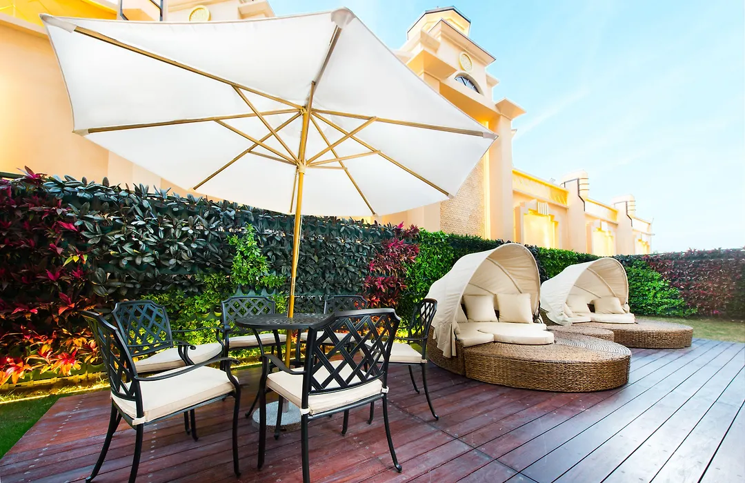 Legend Palace Hotel-1