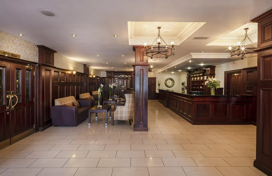 Downings Bay Hotel-1